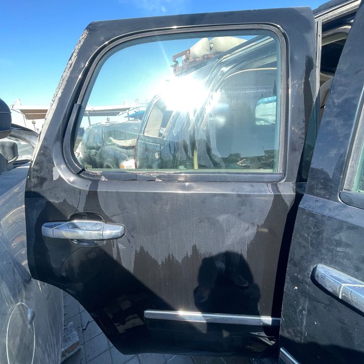 Door (RHB) - 2010 Chevrolet Tahoe LTZ 1/2 ton