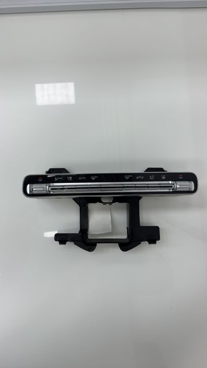 Mercedes-Benz W247 X247 AC Climate Control Unit