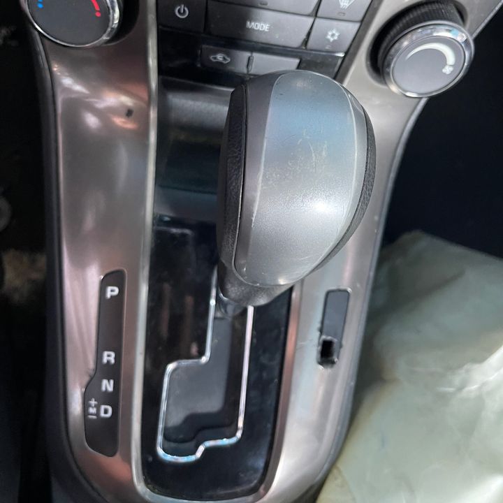 Gear Shift Knob(Automatic) - 2016 Chevrolet Cruze