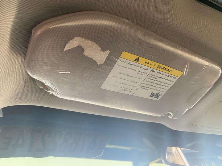 Sun visor - 2014 Infiniti QX70 3.7i