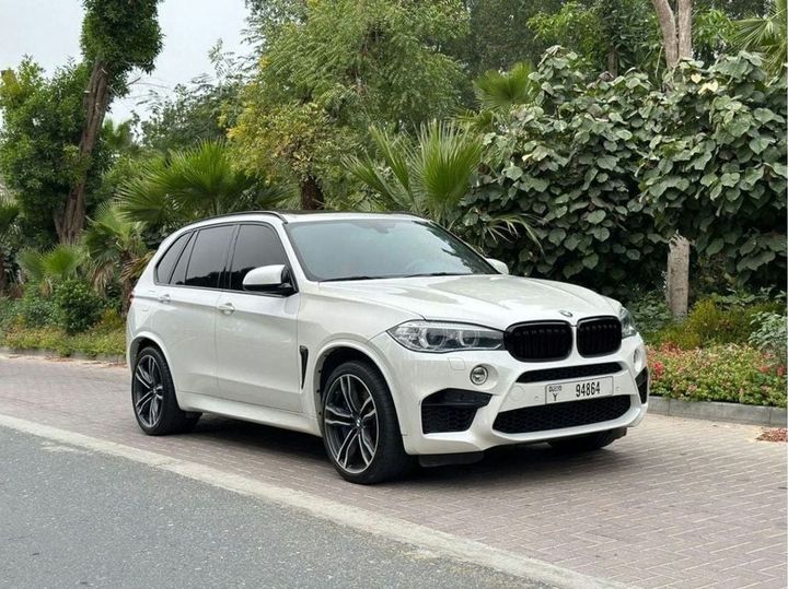 BMW X5 M EXCLUSIVE Std 4.4L | V8 Twin-Turbo 567 HP | 2018 | xDrive (AWD) | Low mileage | Perfect Condition