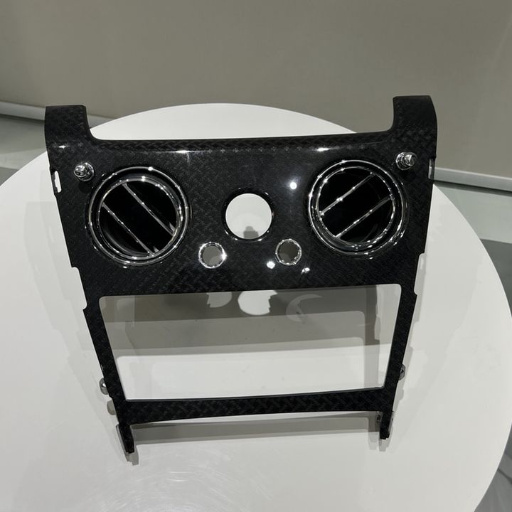 Rolls Royce Culinan- Carbon Fiber Center Console