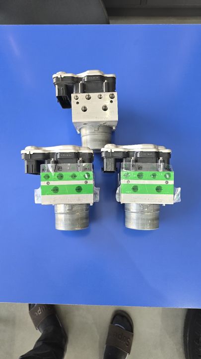 Mercedes-Benz W206 W223 C-Class S-Class ABS Pump Module
