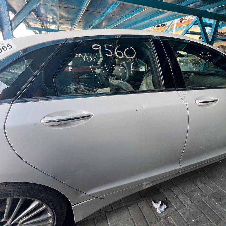 Door (RHB) - 2017 Lincoln MKZ