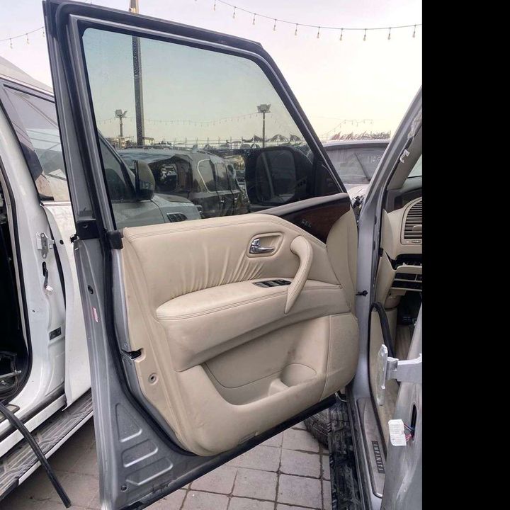 Door (RHF) - 2012 Infiniti QX56