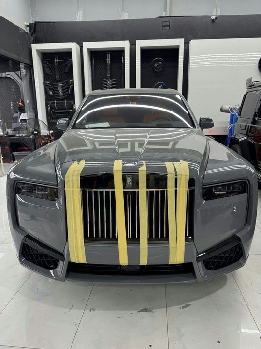 Face Lift Rolls-Royce CULLINAN 2025