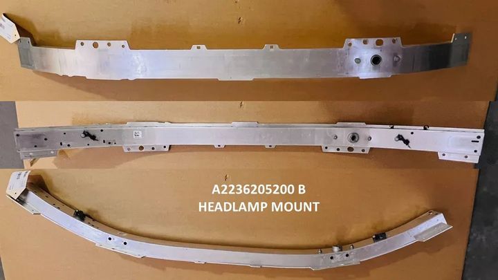 HEADLAMP MOUNT COMPLETE
