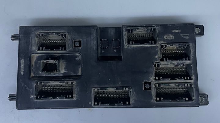 Body Control Module/BCM - 2017 Jaguar F-Pace