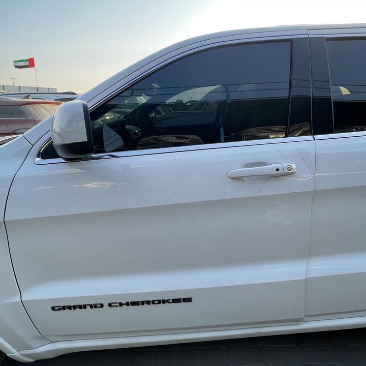 Door (LHF) - 2015 Jeep Grand Cherokee LAREDO