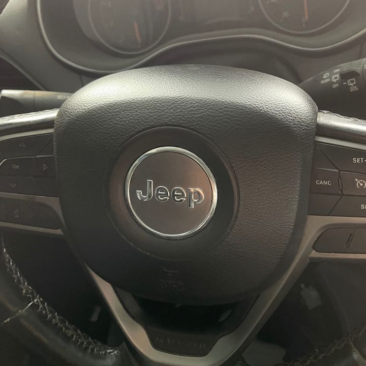 Airbag (Steering) - 2019 Jeep Cherokee