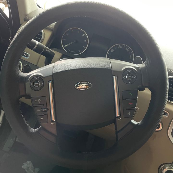 Steering wheel - 2014 Land Rover LR4