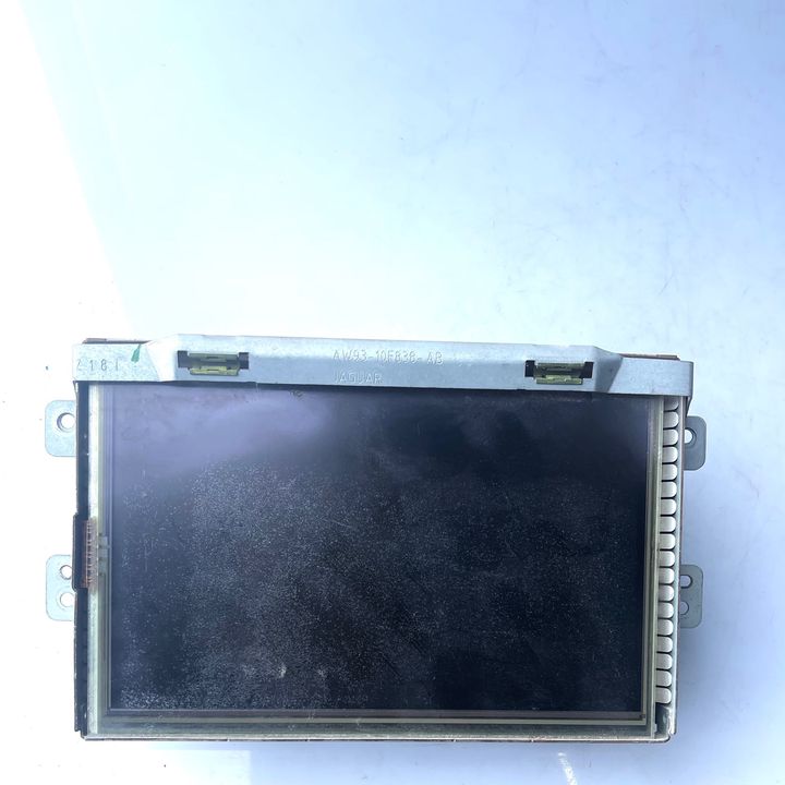 Info-gps-tv screen - 2019 Jaguar XJ