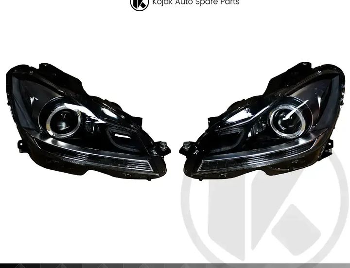 a20482035 3639   headlight set