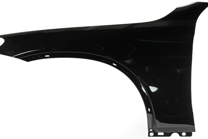 a2538800118 9197   fender3