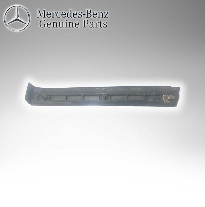 Mercedes Benz Genuine Edge Guard Molding 2026900962