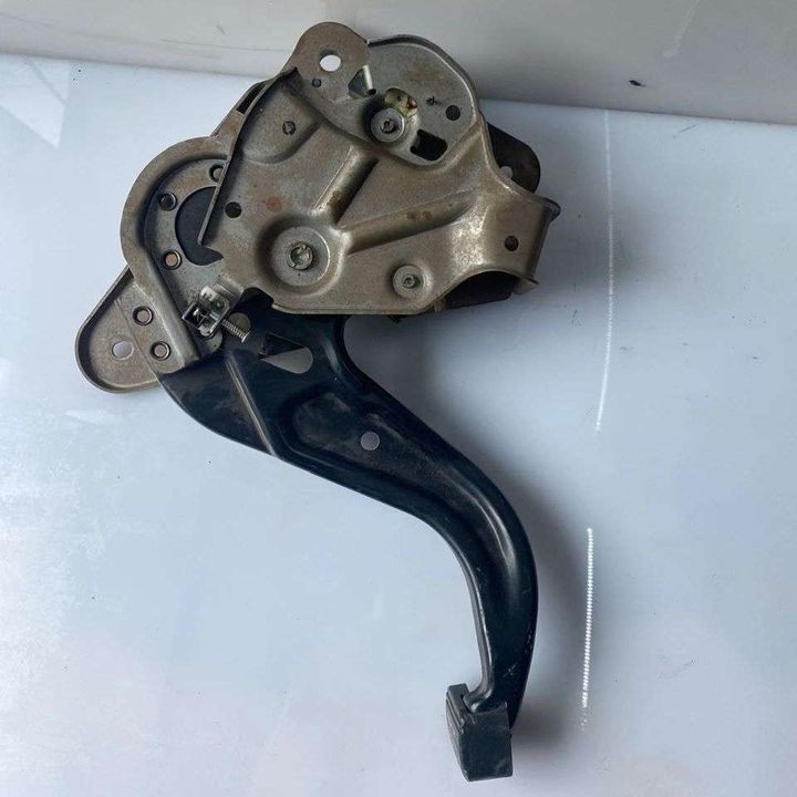 Brake Pedal - 2014 Infiniti QX80 SUV