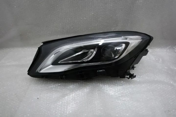 a1569067500   headlight