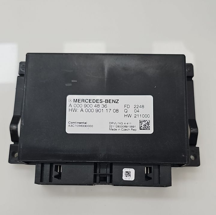 Mercedes-Benz Radar Sensor Control Unit A0009004836