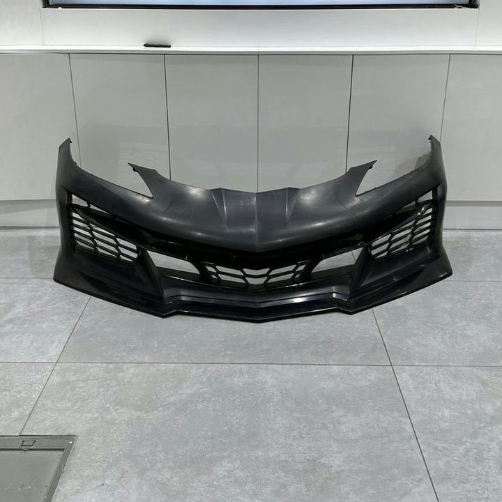Chevrolet Corvette C8 - Front Bumper