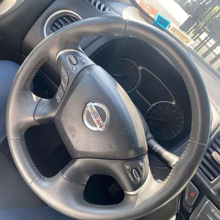 Steering wheel - 2017 Nissan Pathfinder
