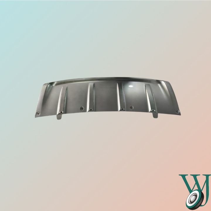 AUTOBIOGRAPHY FRONT BUMPER COVER SILVERY, DISCOVERY