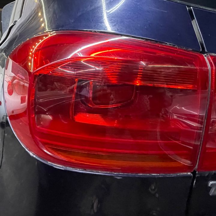 Tail Light (LH) - 2016 Volkswagen Tiguan