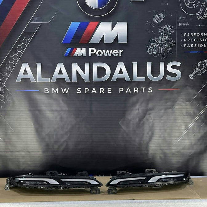 BMW G70 Headlight - Front DRL LED Module Set