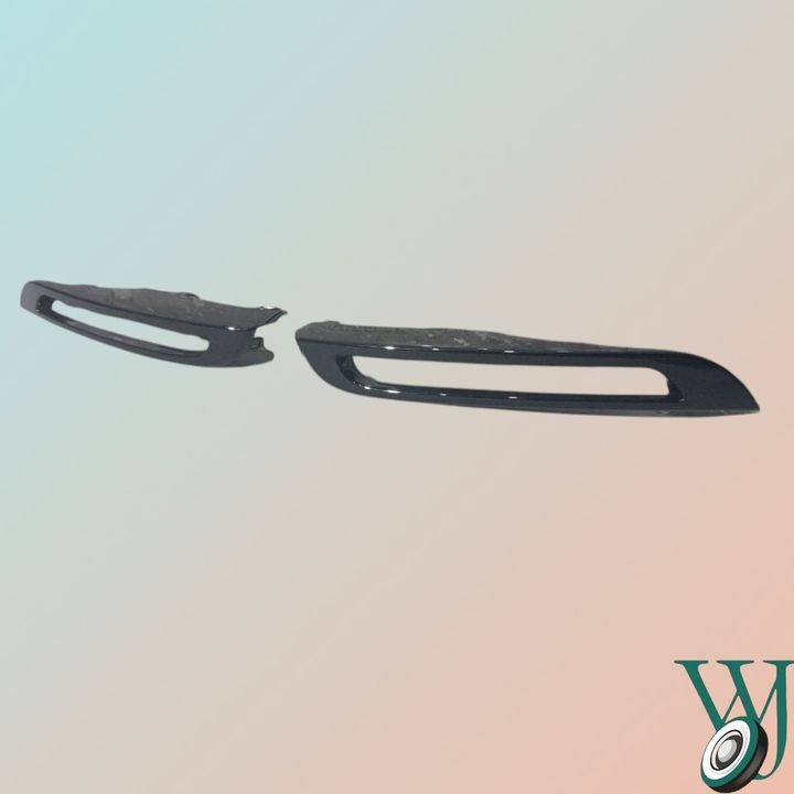 FOG LAMP COVER  VELAR HSE