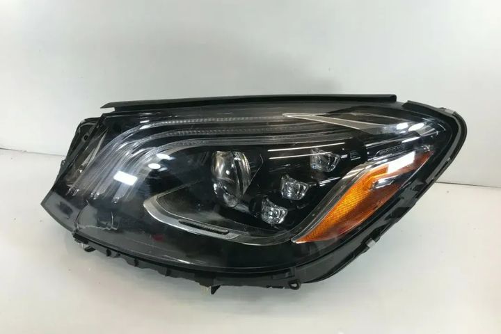 a2229067903   headlight
