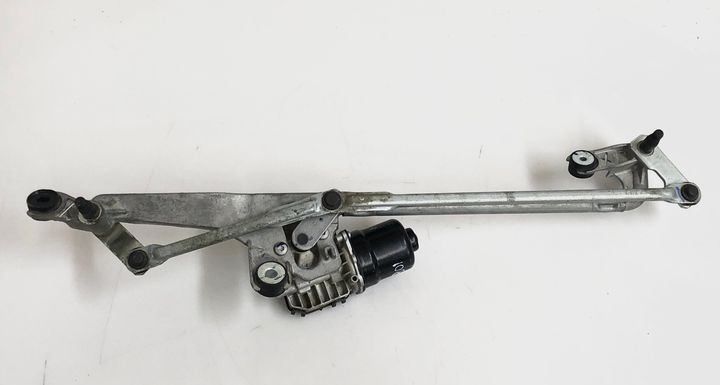 Windshield wiper motor - 2020 Ford Explorer XLT
