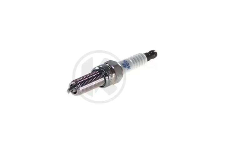a1321590003   spark plug bosch yr7ne 5847
