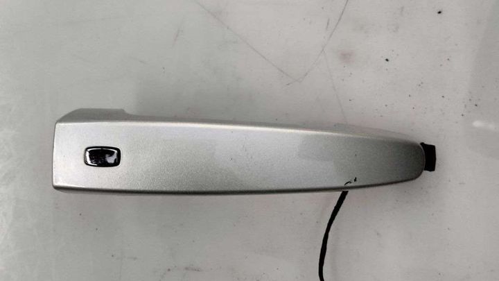Door handle exterior - 2020 Chevrolet Traverse