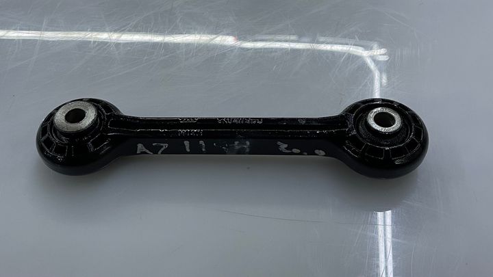 Upper arm (RH) - 2020 Audi A7