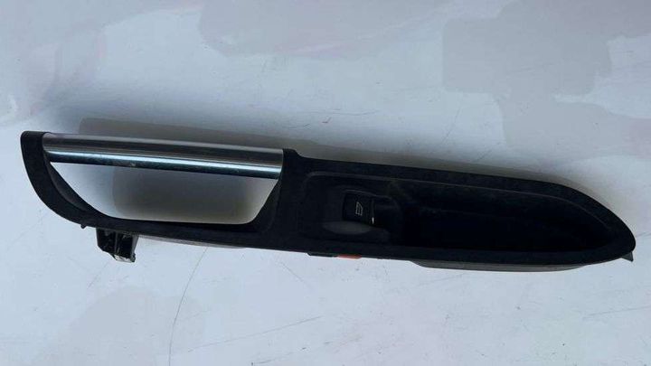 Front door switch - 2017 Ford Escape