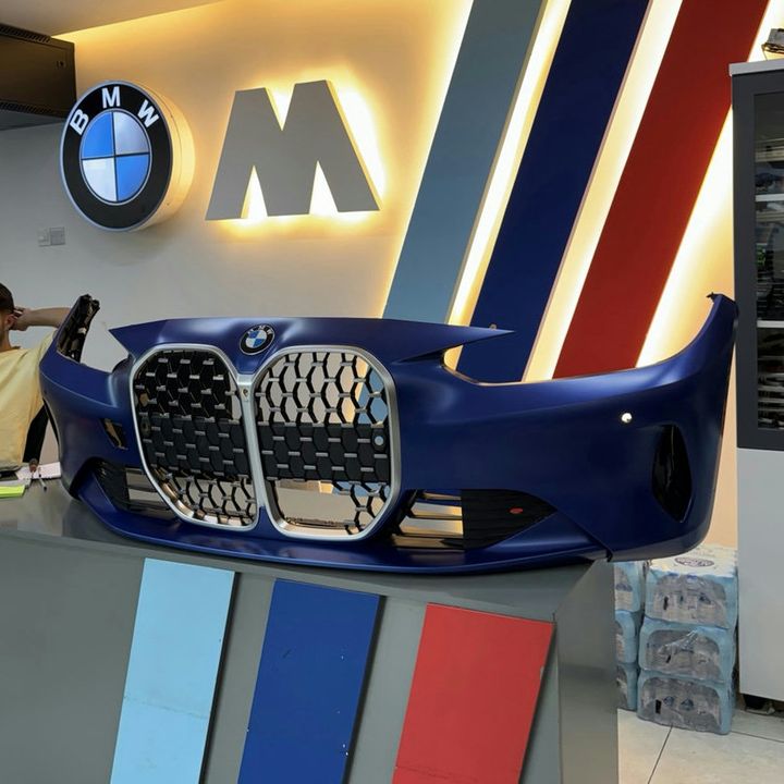 BMW 4 series G22 - Front Bumper Assembly