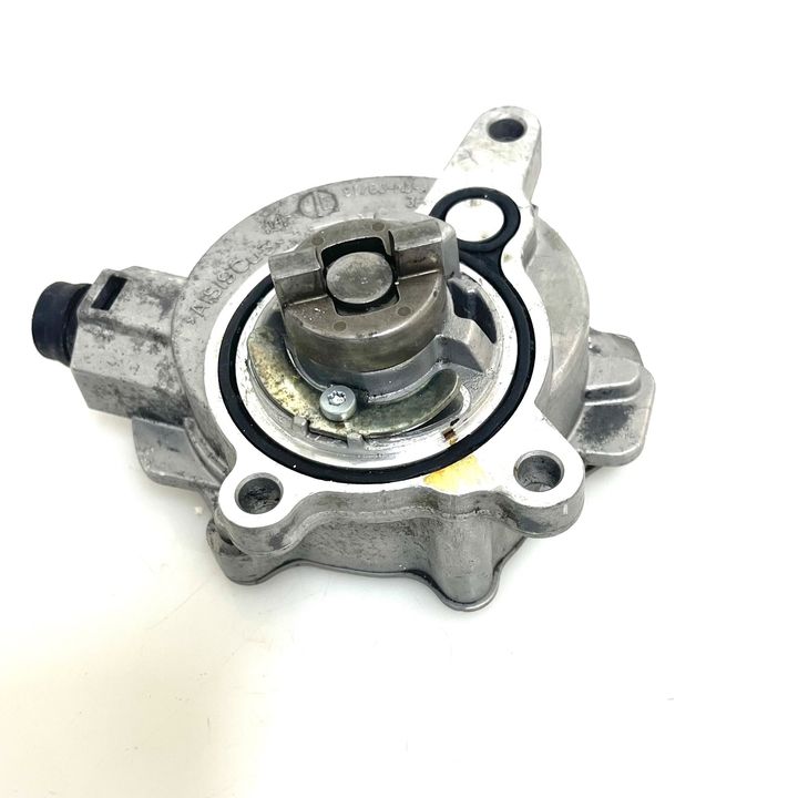Vacuum pump - 2017 Ford Escape SE