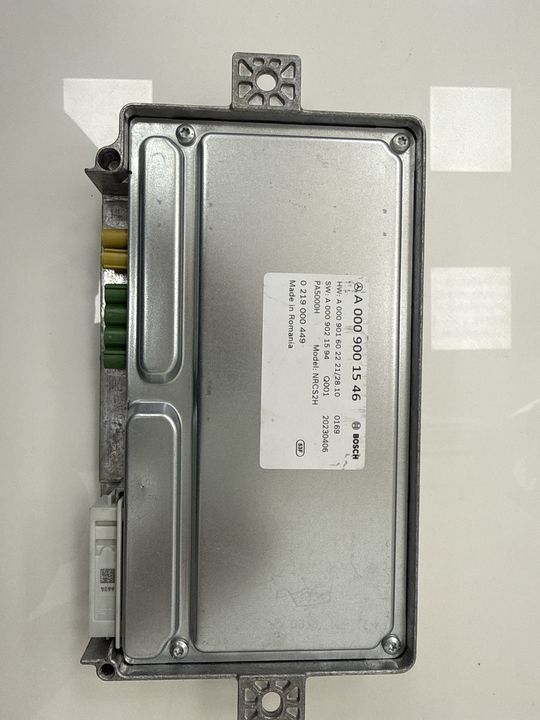 Mercedes-Benz MBUX Head Unit Control Module A0009001546