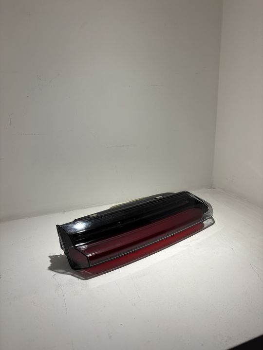 Lamborghini Urus- Left  Taillight Assembly