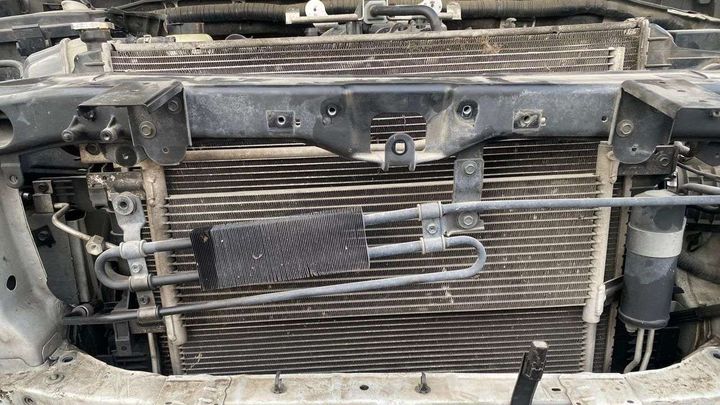 Radiator - 2017 Nissan Armada 5.6i