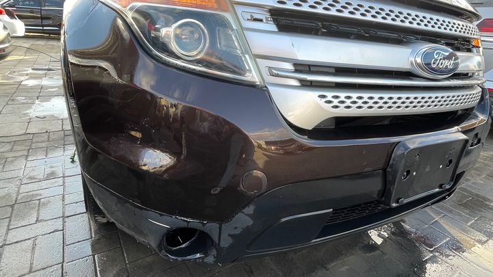 Front Bumper - 2014 Ford Explorer XLT