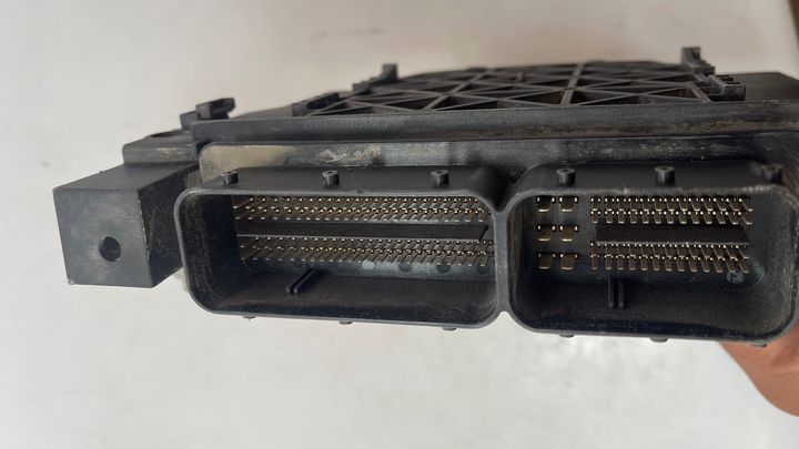 Engine ecm - 2011 Land Rover LR2