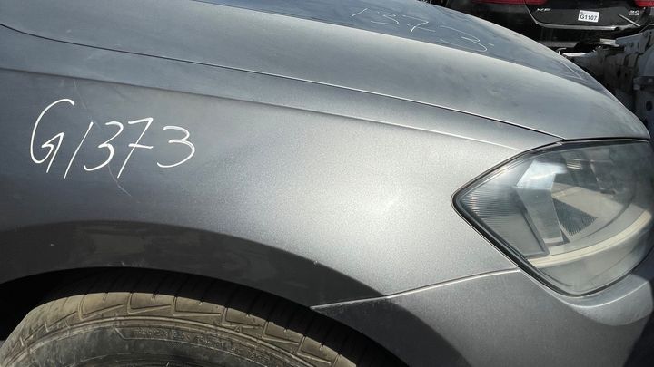 Fender (RHF) - 2018 Volkswagen Golf