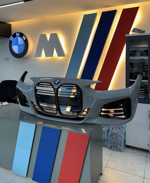 BMW 4 series G22 - Front Bumper Assembly