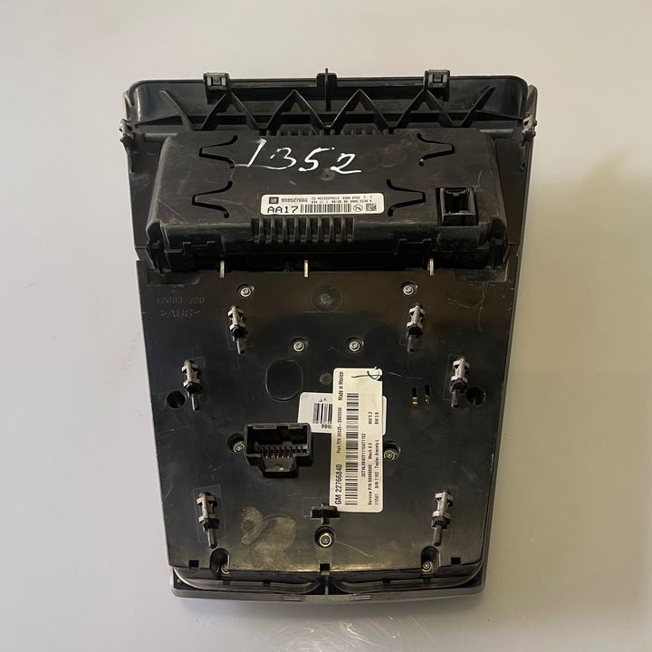 Dash panel - 2011 Chevrolet Equinox LTZ