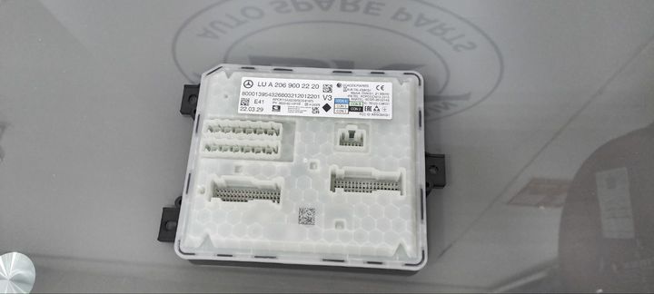 Mercedes-Benz  Control Unit