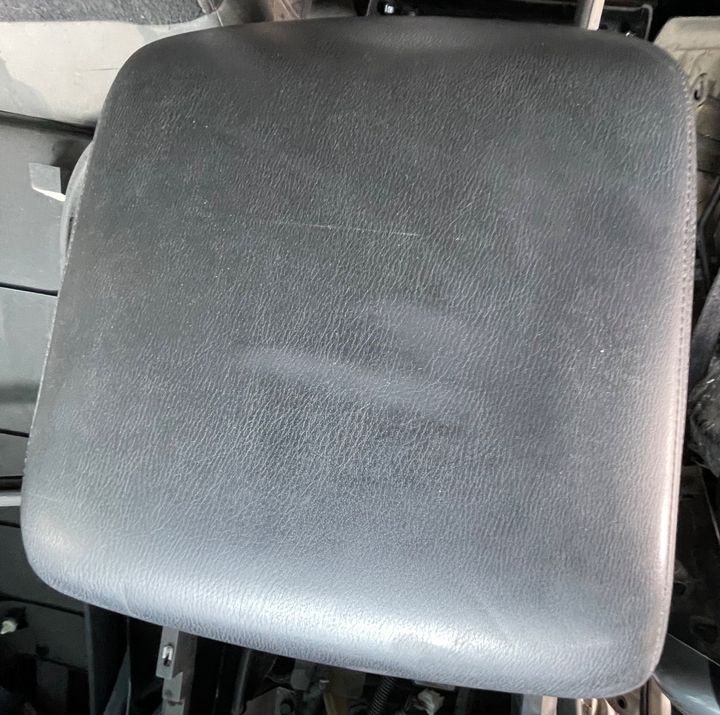 Armrest - 2013 Infiniti QX56