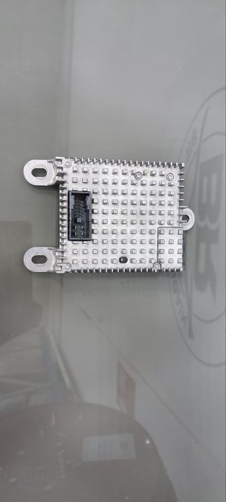 Mercedes-Benz   Control Unit