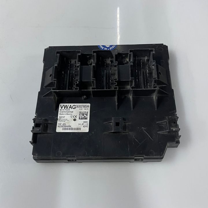 Body Control Module/BCM - 2013 Volkswagen Passat