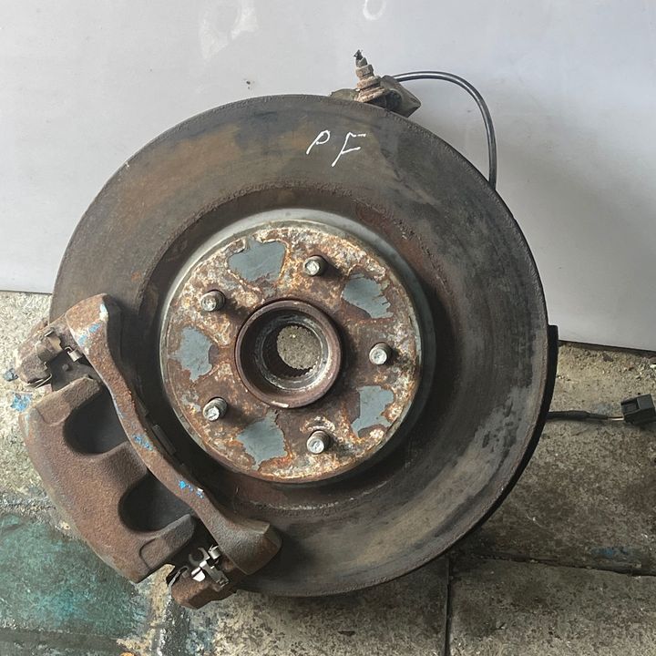 Hub - 2014 Nissan Pathfinder