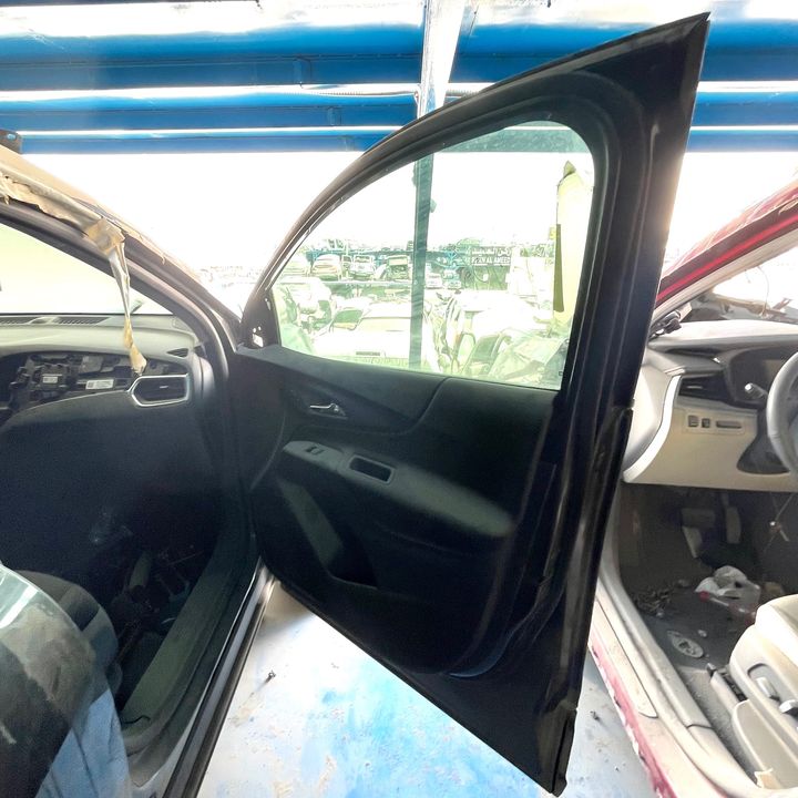 Door (RHF) - 2018 Chevrolet Equinox